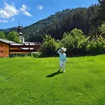 St. Maria Pensión Staré Hory