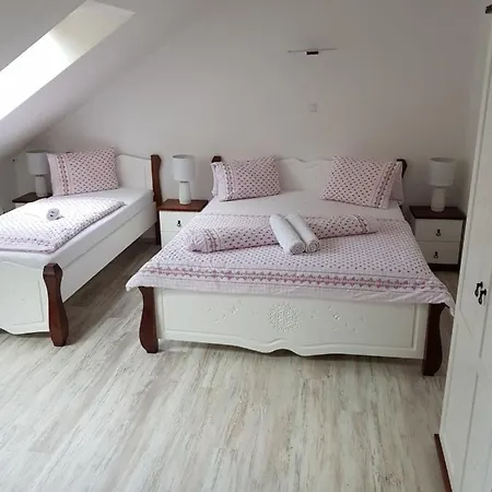 Pensión St. Maria Staré Hory